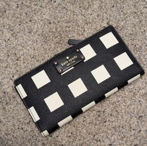Kate Spade Black and White Checkered Wallet
